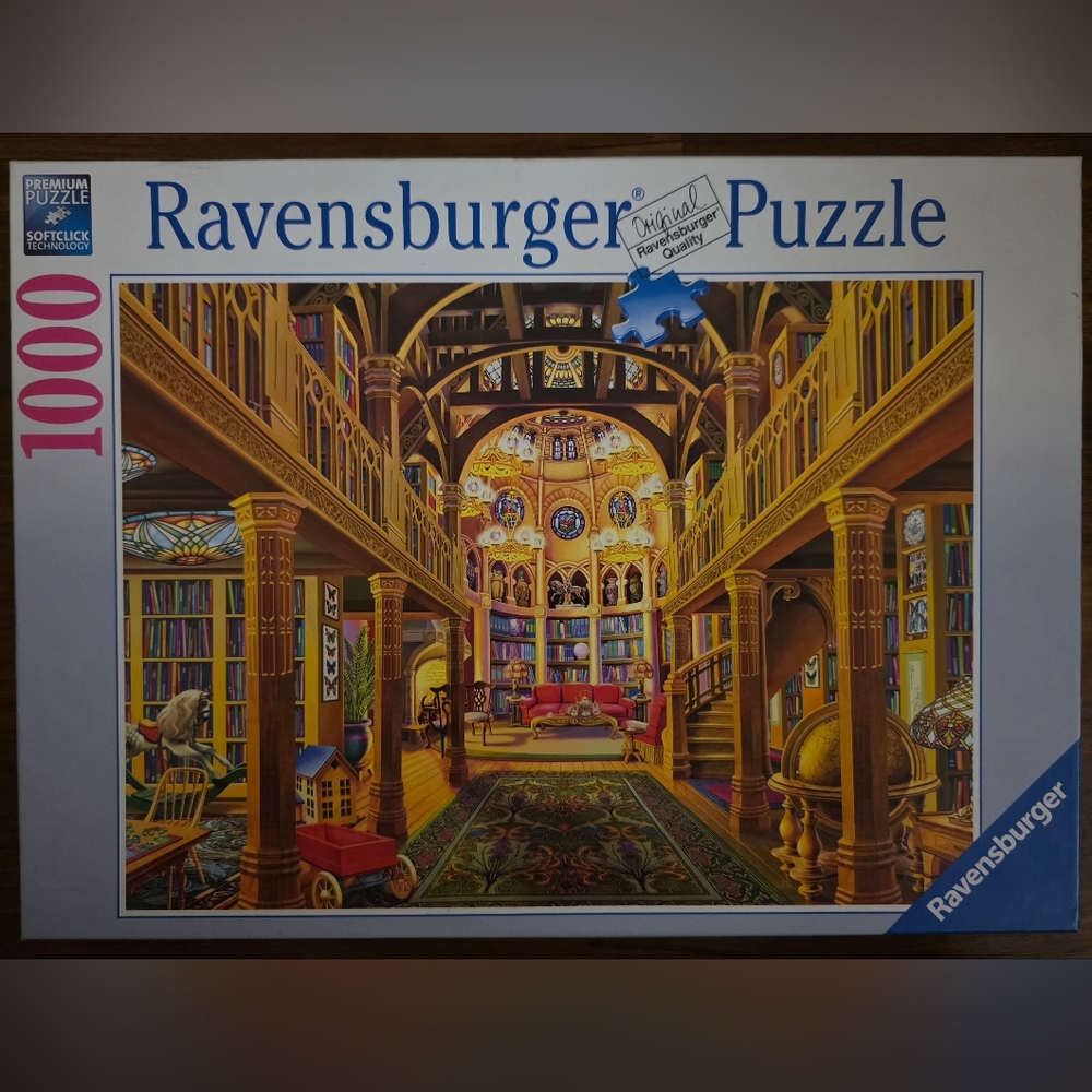 Ravensburger Library Grand Hall Puzzle – Rich Yellow & Gold Accents